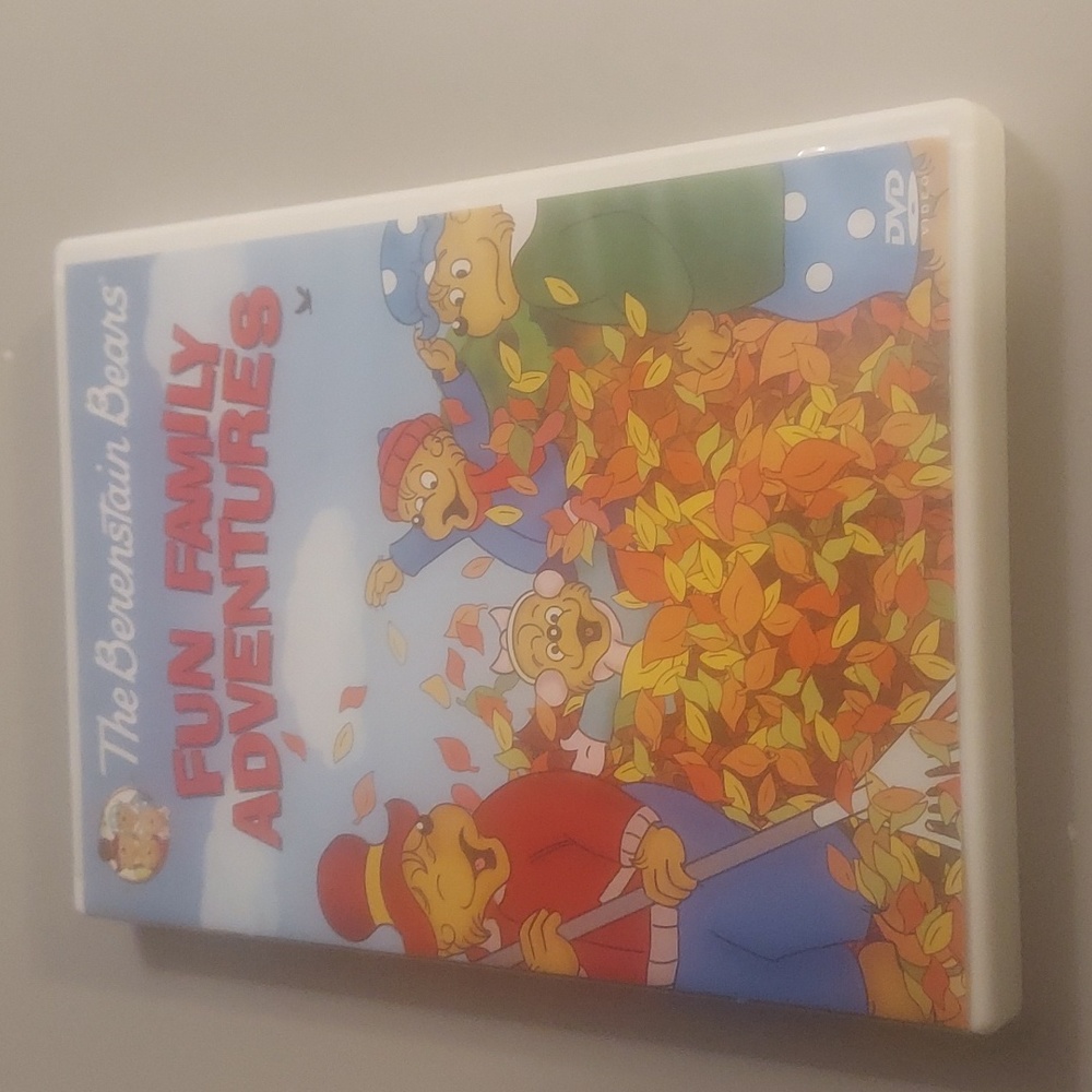 ❤️ The Berenstain Bears Fun Family Adventures DVD